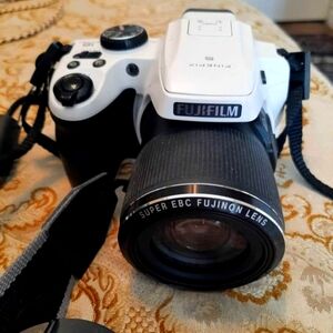 Fujifilm Black and White Digital Camera with Advanced Features